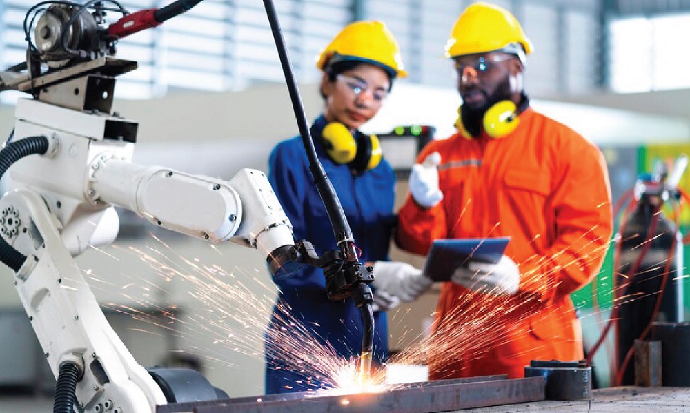 Fabricator